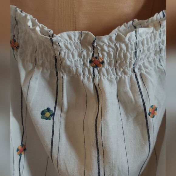 CLEARANCE SALE O’Neill Embroidered Flower Peasant Dress Size S - Picture 4 of 12